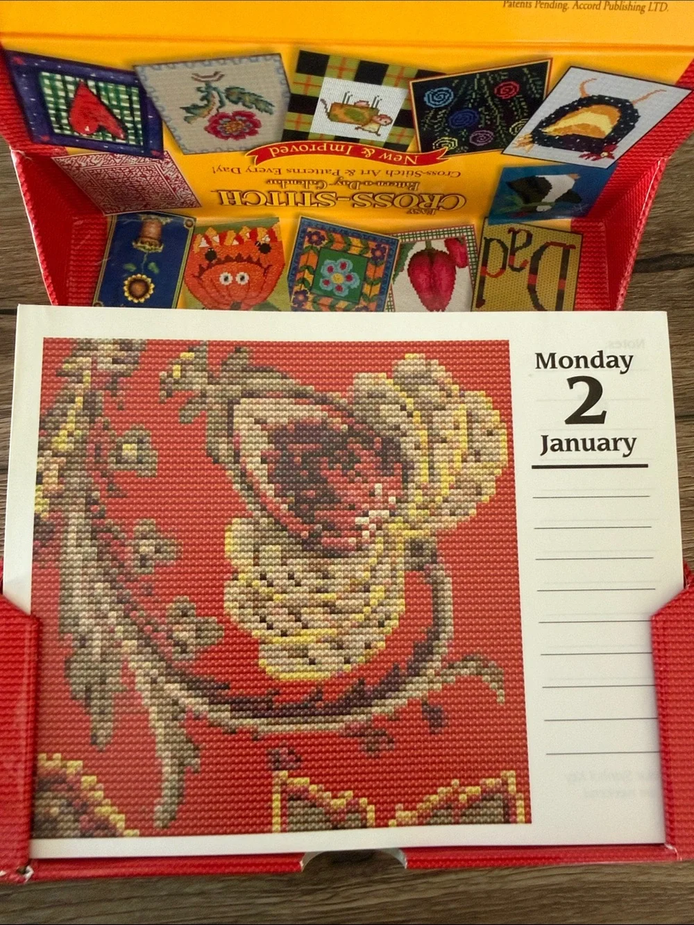 Easy Cross-Stitch 2006 Pattern-a-Day Calendar
